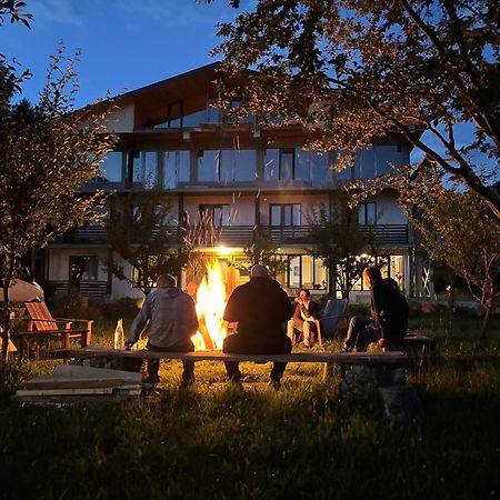 Beko'S Garden Inn Μέστια Εξωτερικό φωτογραφία