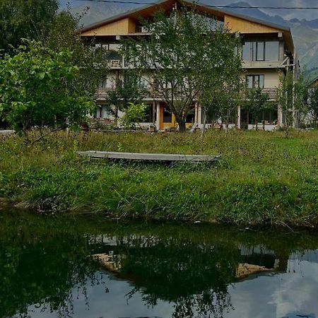 Beko'S Garden Inn Μέστια Εξωτερικό φωτογραφία